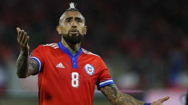 Patricio Yáñez aseguró que la Generación Dorada ya no está al nivel de antaño y pidió renovar el plantel. Eso sí, con la alerta en que los que vienen son los que miran desde la banca a los históricos. Foto: Agencia Uno