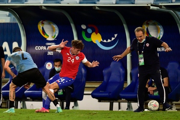 Lasarte ve complejo el recambio en la selección chilena.