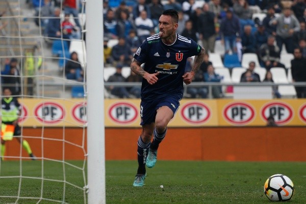 Mauriio Pinilla le ddio al palo con la selección y ahora le “pega el palo al gato” en las comunicaciones con su primer programa en solitario: Tercer Tiempo con Pinilla en Agricultura TV. (Foto: Agencia UNO)