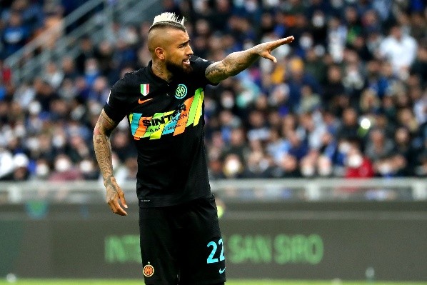 Vidal en el duelo del Inter contra Hellas Verona: la prensa italiana no fue muy amigable.
