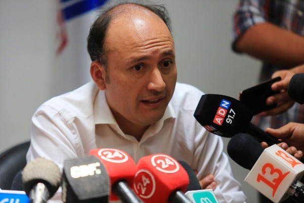 Edmundo Valladares habló en Perú sobre el partido de Colo Colo y Alianza Lima