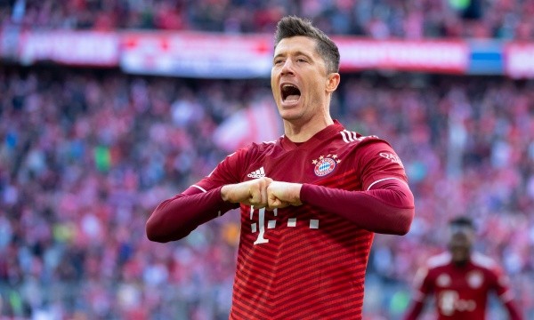 Robert Lewandowski puede cerrar su histórico paso por el Bayern Munich. (Foto: Getty Images)