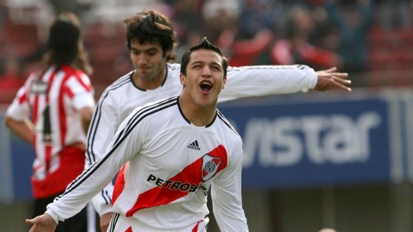 ¿Alexis de regreso a River? Difícil, pero le ofrece jugar.