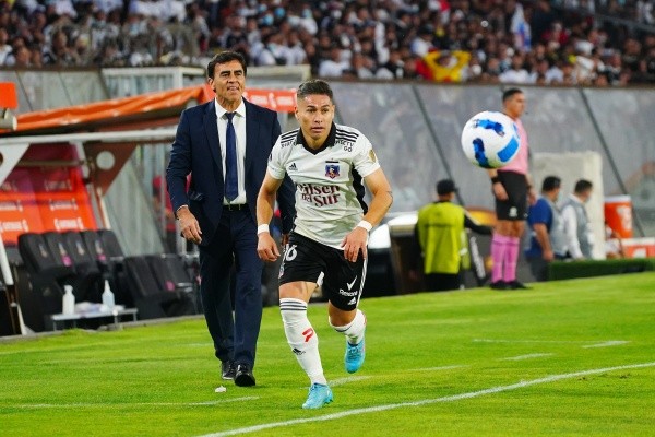 Colo Colo derrotó a Alianza Lima, pero Pavez no quedó conforme y quiere más.
