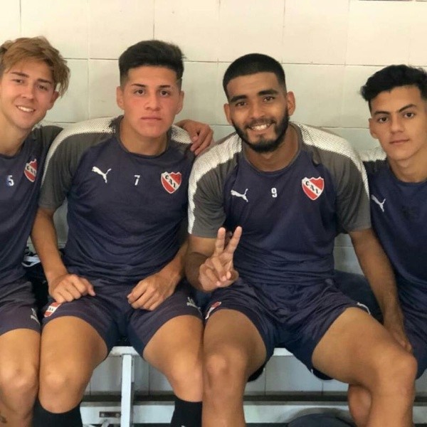 Germán Pared (9) estuvo tres años en las inferiores de Independiente (Foto: Instagram)