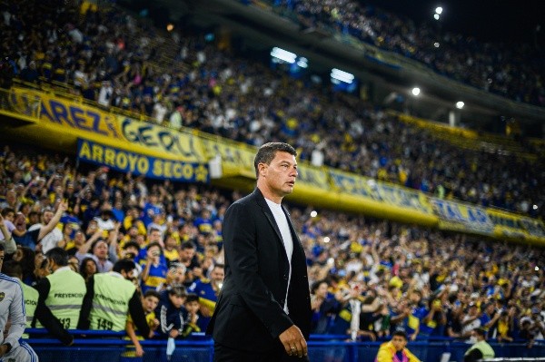 Sebastián Battaglia tiene complicada su continuidad en Boca Juniors. (Foto: Getty Images)