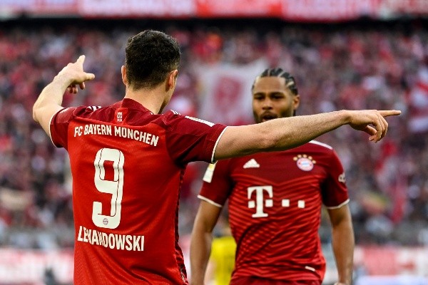 Robert Lewandowski le ganó el duelo a Erling Haaland. (Foto: Getty Images)