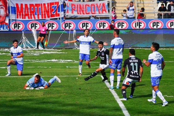 Oroz celebra el gol convertido a la UC en San Carlos sobre el final (Foto: Guille Salazar/Redgol)