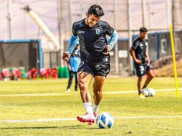 Edson Puch llegó a Deportes Iquique tras su salida de la UC, pero ahora no seguirá en los Dragones Celestes y dejará su carrera como futbolista. (Foto: Carolina Reyes)
