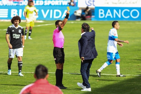 La furia le costó caro a Quinteros contra la UC.