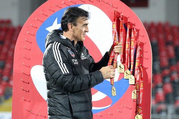 Quinteros ganó la Copa Chile con Colo Colo y ahora va por el torneo nacional (Agencia Uno)