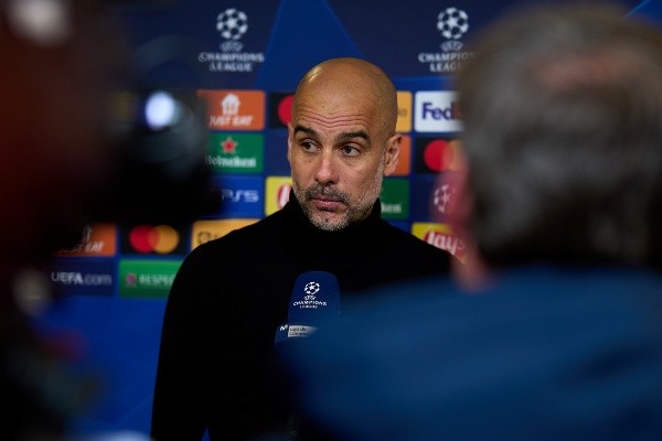 Josep Guardiola lamentó lo ocurrido en los últimos minutos. (Foto: Getty Images)