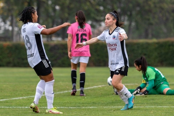 Viso y Grez anotaron dos de los goles. (Foto: CSD Colo Colo)