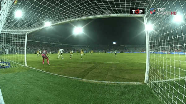 Lucero marcó un golazo ante Coquimbo. | Foto: TNT Sports