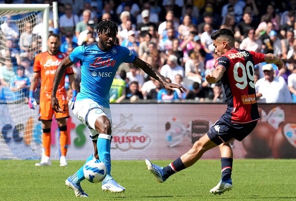 Galdames y Genoa no pueden contra Napoli y llegan a la última fecha de la Seria A virtualmente descendidos.