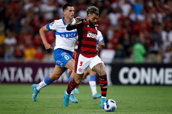 Flamengo goleó a Universidad Católica en Brasil y la eliminó de la Copa Libertadores. Foto: Getty Images