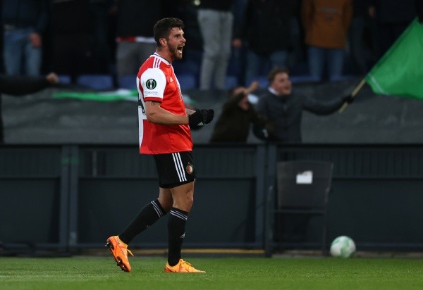 Marcos Senesi finalmente defenderá a Argentina. (Foto: Getty Images)
