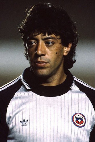 Cóndor Rojas compartió con Marco Cornez en la selección chilena y hoy lamenta su partida el mismo día en Tiane Endler le da la primera Champions League al fútbol chileno.