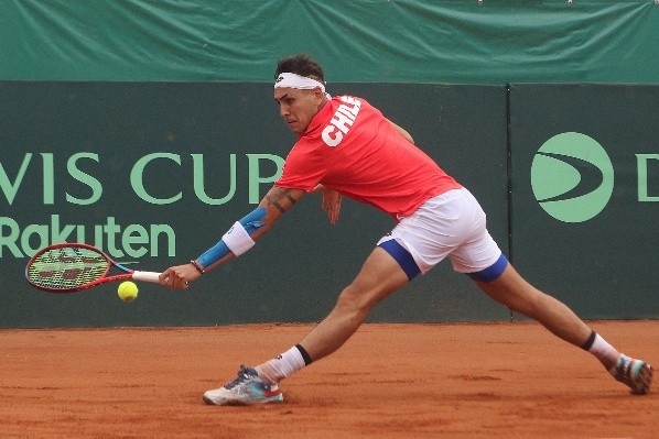 Tabilo tendrá que seguir cuidando su brazo izquierdo. | Foto: Agencia Uno