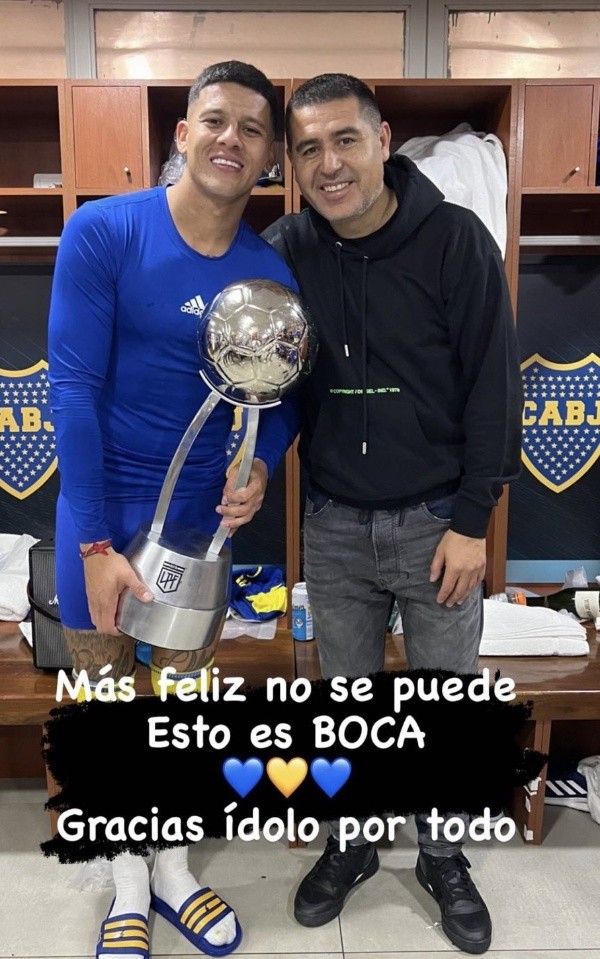 Rojo celebró junto a Román Riquelme la Copa de la Liga (Instagram)