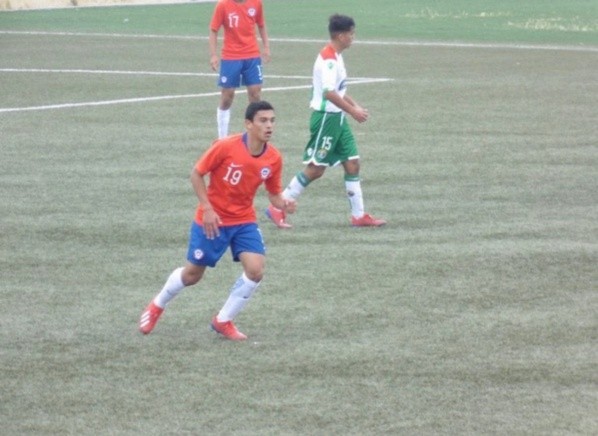 Nayel Mehssatou defendió la camiseta de La Roja Sub-17 en dos partidos en 2019. | Foto: @naye11.m