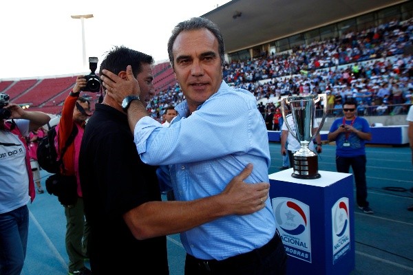 Berizzo le ganó a Lasarte la definición del Torneo de Apertura 2013 y ahora será su sucesor en La Roja. | Foto: Agencia Uno