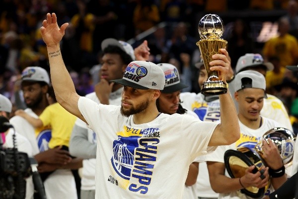 Curry se quedó con el MVP de la final | Getty Images