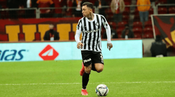 Colo Colo quiere el regreso de Martín Rodríguez, pero si no se concreta, buscarán en México a su próximo delantero. Foto: Comunicaciones Altay Spor