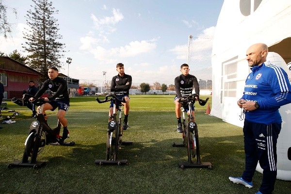 Rojas en un trabajo regenerativo junto a Pavez y Opazo (Foto: ANFP)