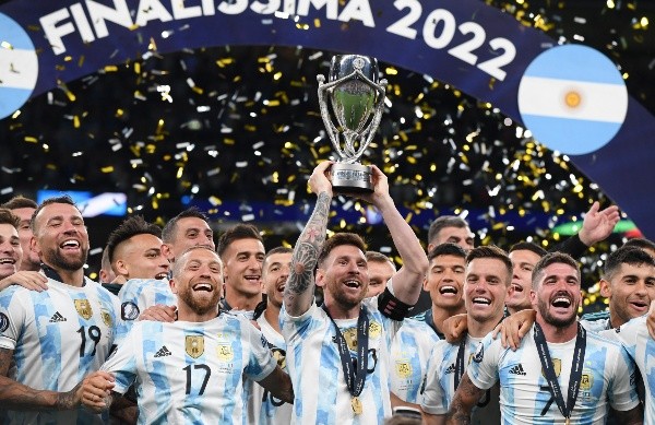 Lionel Messi festejó el título junto a sus compañeros. (Foto: Getty Images)