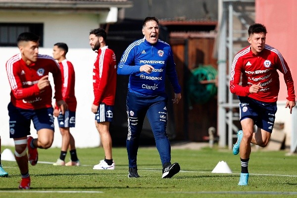 Eduardo Berizzo inicia su etapa en la selección chilena con tremendas sorpresas en la formación. Foto: Comunicaciones ANFP.