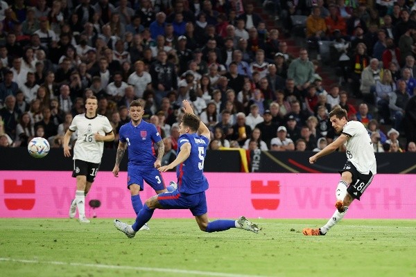 Alemania lo ganaba hasta los últimos minutos, pero un penal le dio el empate a Inglaterra. Foto: Twitter @DFB_Team_EN