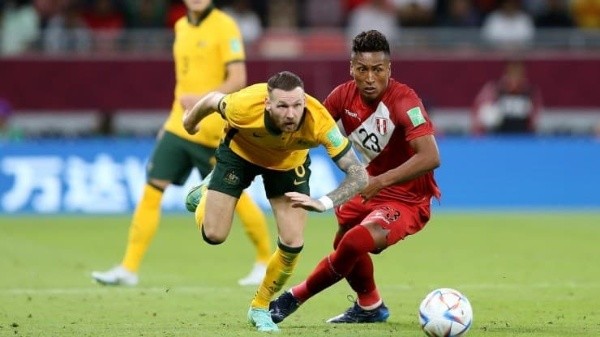 Perú no pudo superar a Australia y de rebote Colo Colo lo sufrió. (Getty)