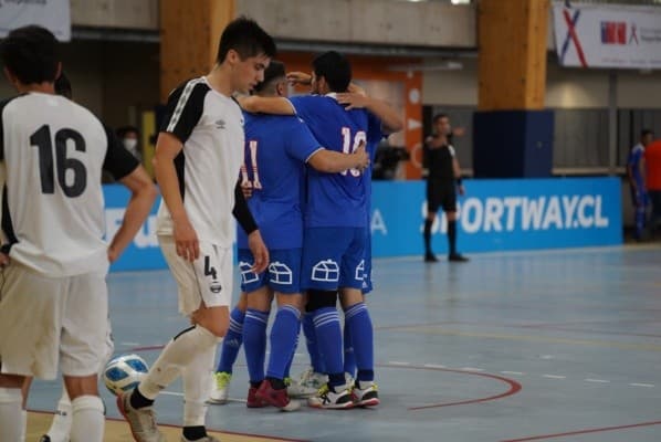 Los azules se quedaron con el último Superclásico Foto: U de Chile Futsal.