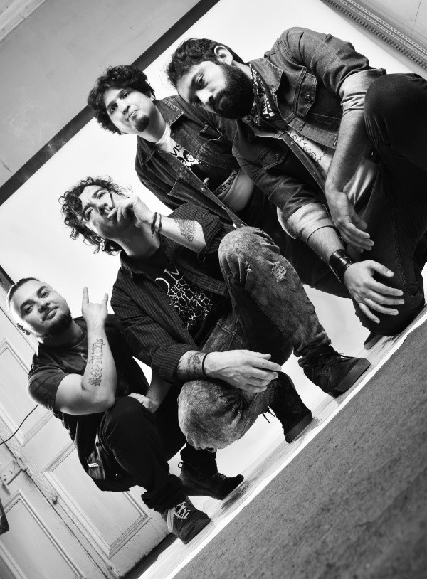 La chilena de rock callejero Raconto lanzó su segundo EP:“Estamos en 1984” ya está disponible en plataformas como Spotify.