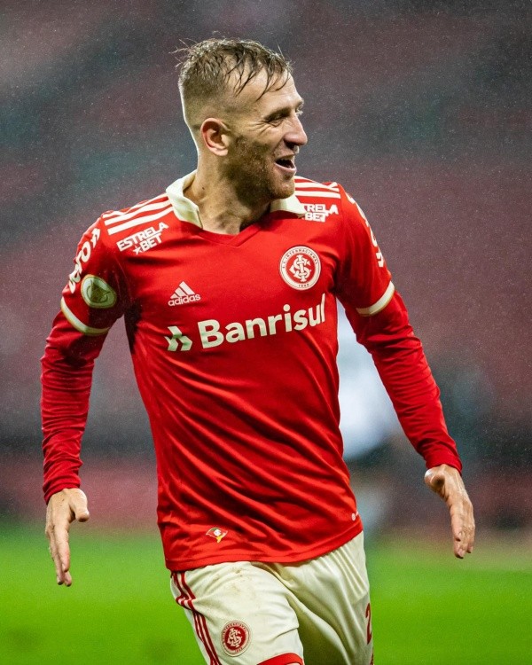 Pedro Henrique aseguró estar emocionado por jugar contra Colo Colo (Facebook)