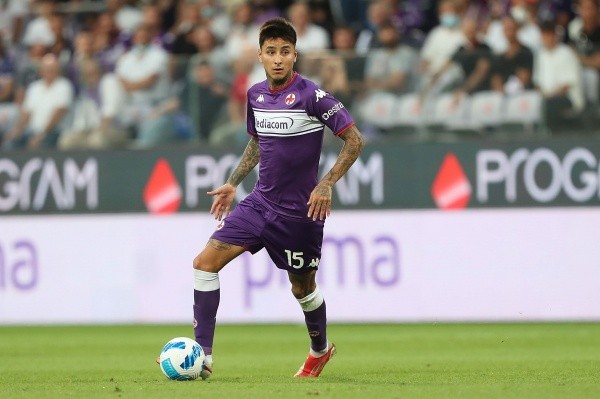 Erick Pulgar parece tener los días contados en Fiorentina. (Foto: Getty Images)