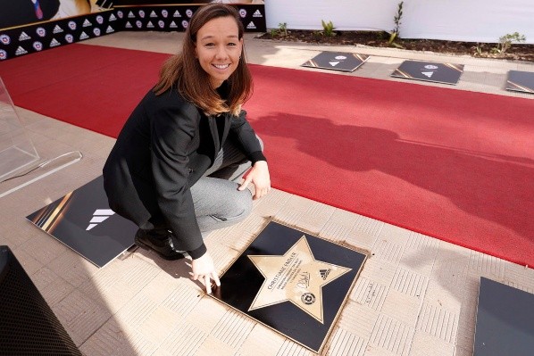 Endler recibió la estrella este miércoles. (Carlos Parra / ANFP)