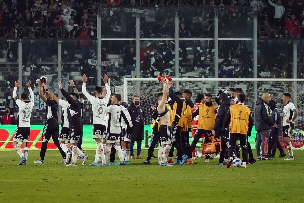 Colo Colo se despide ante un público de 10 mil personas en el Monumental (Foto: Guille Salazar)