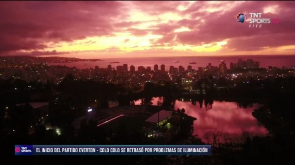 En TNT Sports también muestran el problema con la luz.