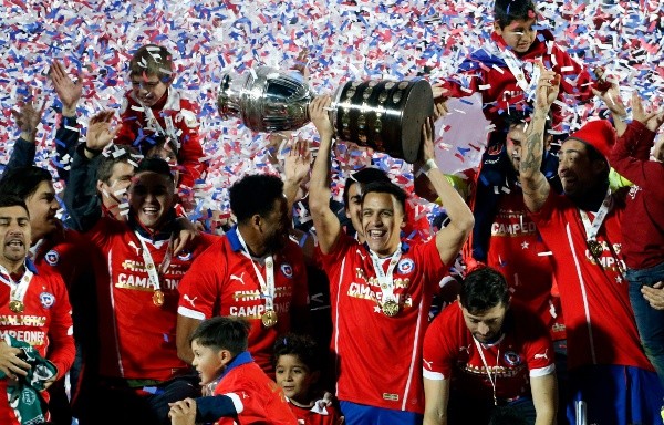 Chile levanta la primera Copa América de su historia el 4 de julio de 2015.