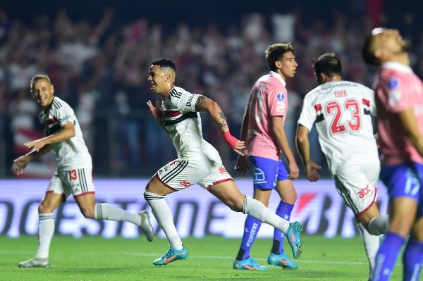 São Paulo le pasó por encima a la UC. |Foto: Agencia Uno