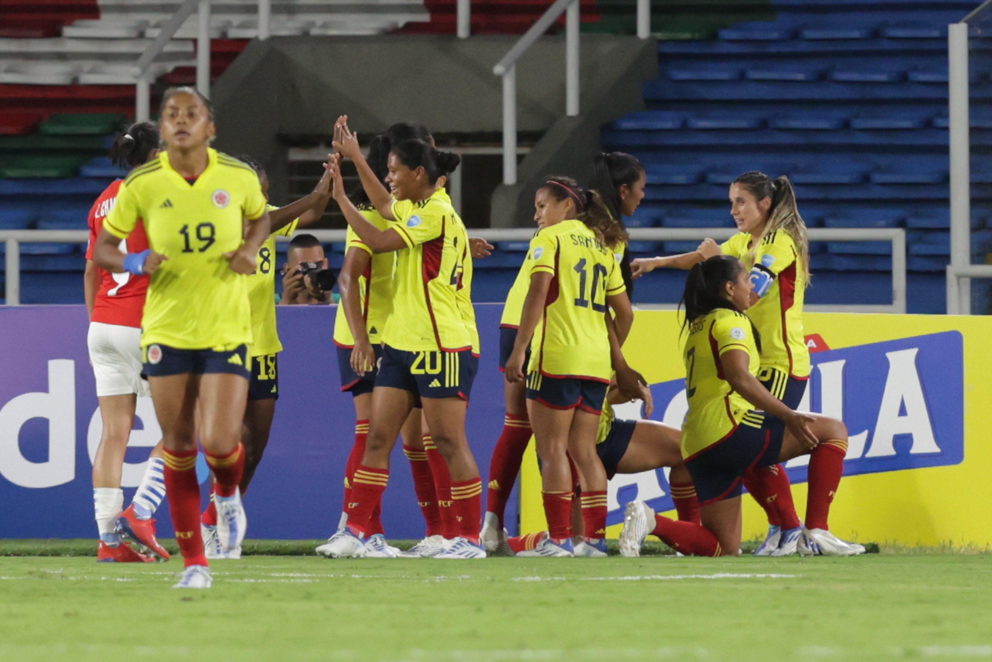 Las colombianas festejaron en el primer día. Foto: @CopaAmerica