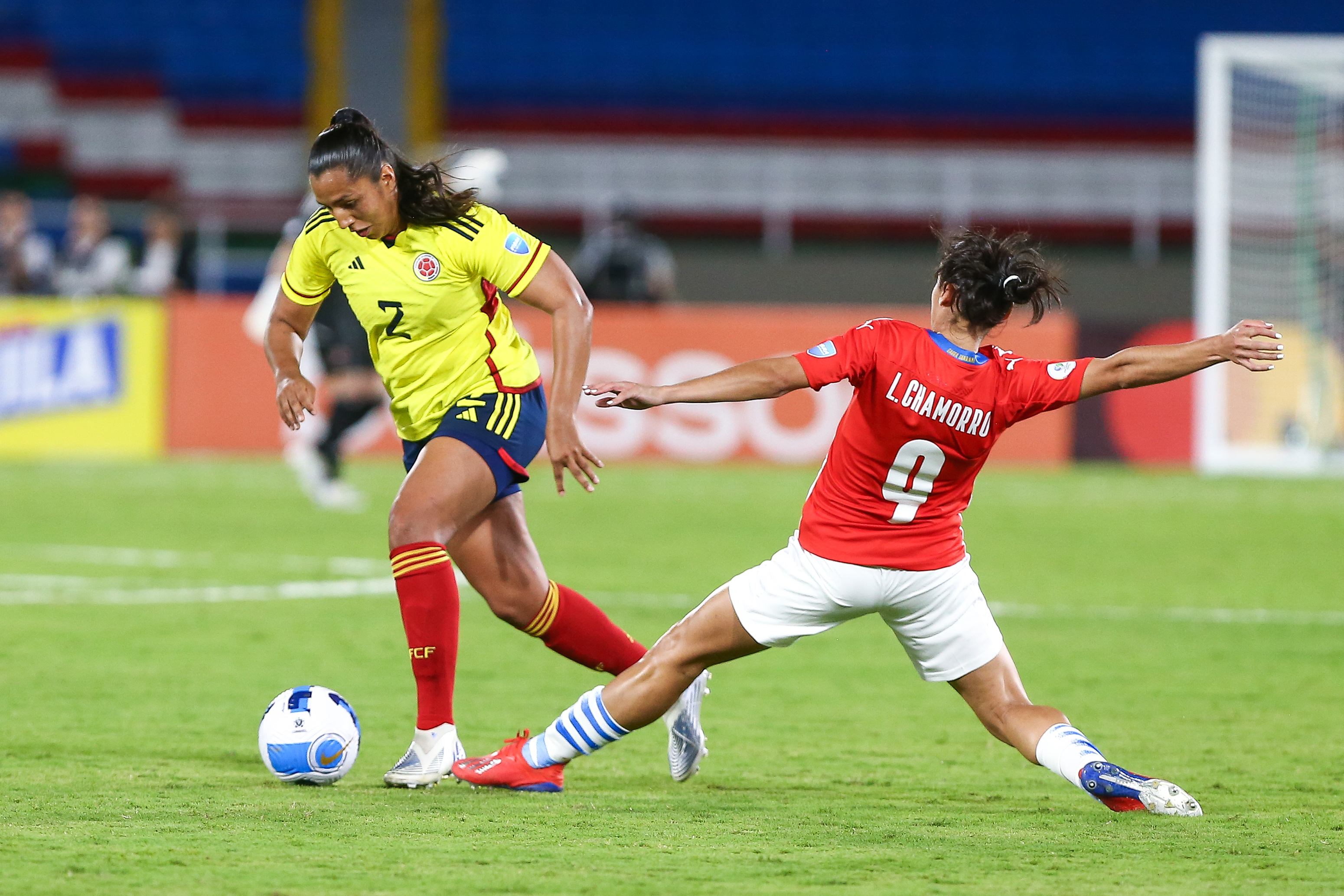 Colombia fue más equipo en Cali.