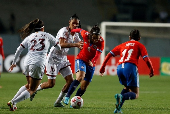 Chile en el amistoso contra Venezuela en la previa de la Copa América. Rodrigo Herrera analiza cómo parte la Roja femenina un nuevo proceso clasificatorio.