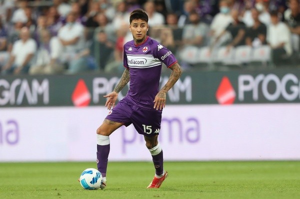 Pulgar recibió un llamado desde Fiorentina tras verse involucrado en una denuncia de abuso sexual. | Foto: Getty