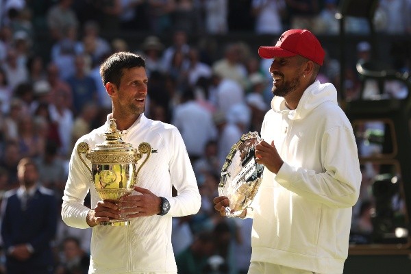 Djokovic fue campeón y Kyrgios obtuvo el segundo lugar en Wimbledon 2022. | Foto: Getty