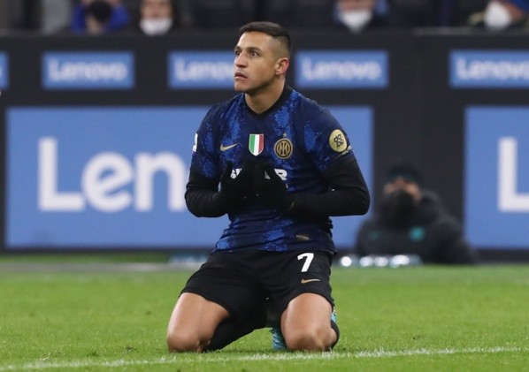 Alexis complica el mercado de pases del Inter de Milán. | Foto: Getty