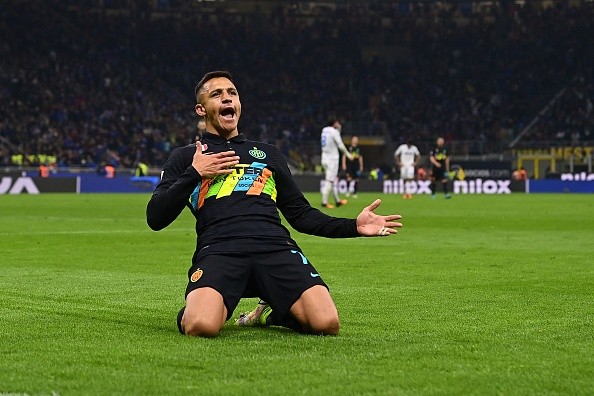 Caamaño advierte por la porfía de Alexis para salir del Inter de Milán.