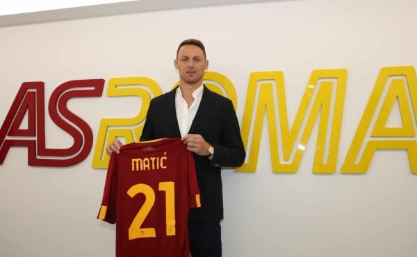 Matic se reencontró con Mou al reforzar a la Roma